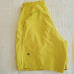 Lululemon Pace Breaker Lined Short 7" (Soleil)